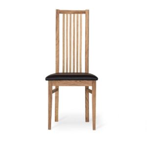 Allegro stol i oljad ek med svart lädersits har hög rygg med bra svankstöd. Tillverkad av Torkelson.