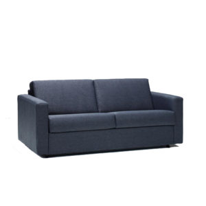 My Sofabed med armstöd Saga. En framåtbäddad soffa med bra sitt och sovkomfort från norska Hovden.