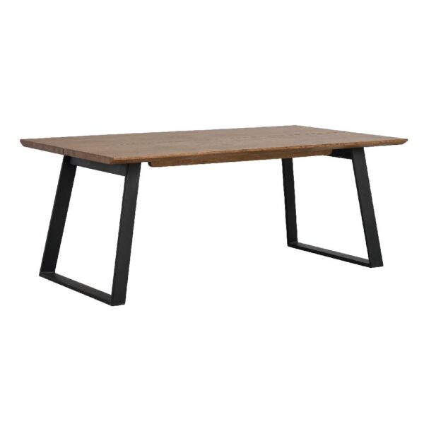 Melville matbord från Rowico med tvådelad bordsskiva i brun ek och svart stabilt metallunderrede. Bordsytan består av vildeksfaner med synliga kvistar och märken.