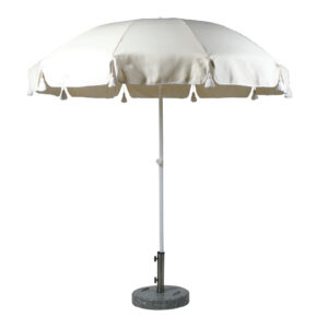 Fri Form parasoll i naturfärgat dralontyg.